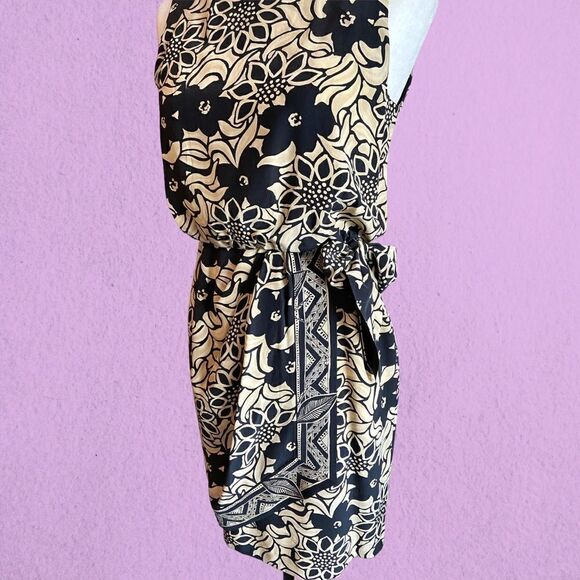 Vintage silk floral print faux wrap dress - Picture 4 of 15